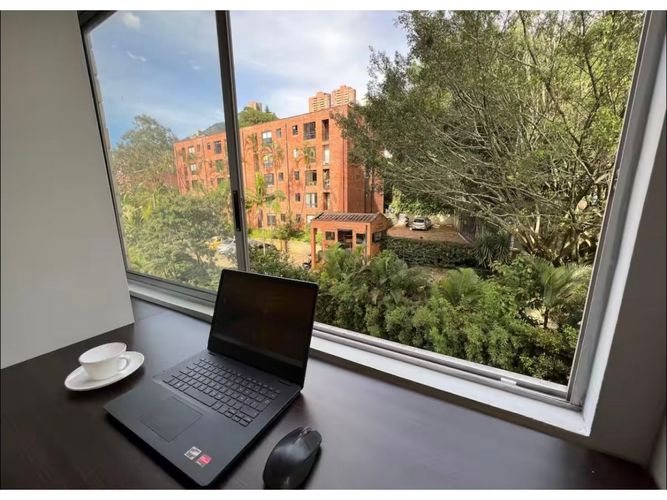 Apartaestudio en venta en Los Naranjos, Medellín, 38 m² · foto 11 de 13