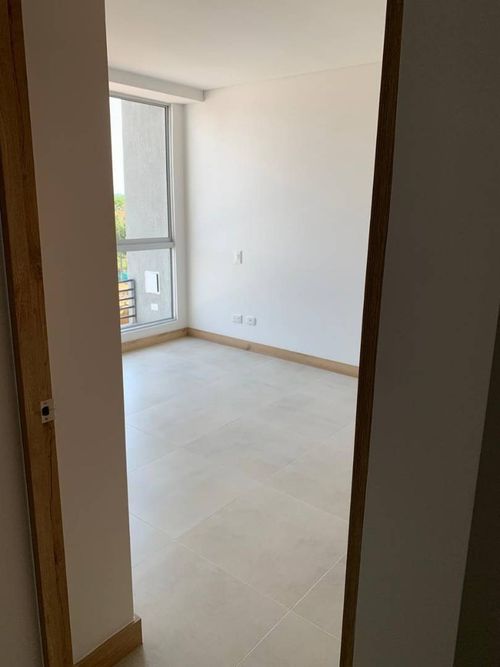 Apartamento de 3 alcobas en venta en Valle Del Lili, Cali, 100 m² · foto 3 de 24