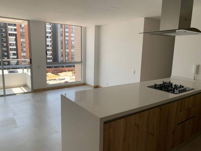 Apartamento de 3 alcobas en venta en Valle Del Lili, Cali, 100 m² · foto 4 de 24