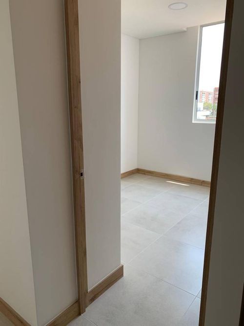 Apartamento de 3 alcobas en venta en Valle Del Lili, Cali, 100 m² · foto 21 de 24