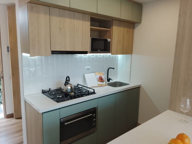 Apartamento de 2 alcobas en venta en Hayuelos, Bogotá, 63 m² · foto 2 de 9