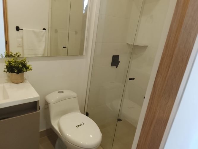 Apartamento de 2 alcobas en venta en Hayuelos, Bogotá, 63 m² · foto 8 de 9
