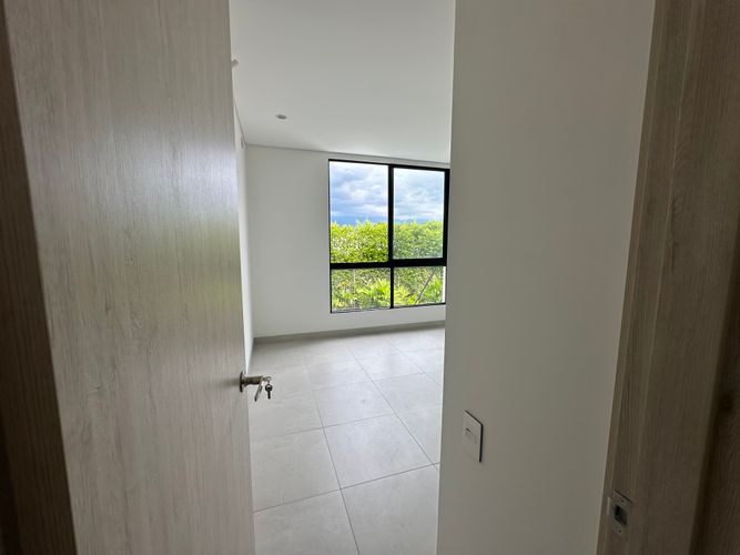 Casa de 3 alcobas en venta en Lagos De Iraka, Armenia, 183 m² · foto 14 de 24