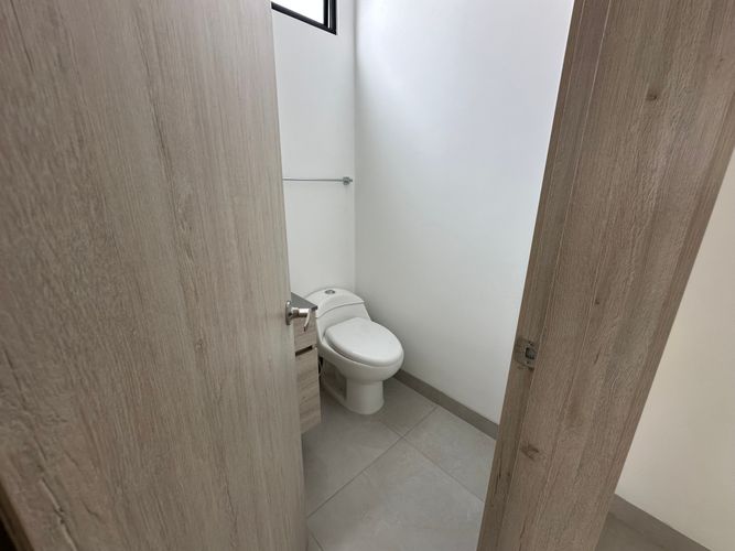 Casa de 3 alcobas en venta en Lagos De Iraka, Armenia, 183 m² · foto 24 de 24