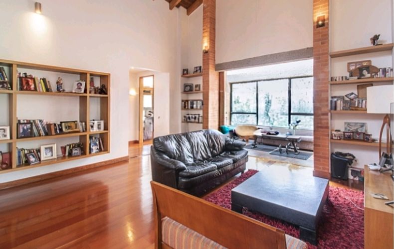 Casa de 4 alcobas en venta en Guaymaral, Bogotá, 1470 m² · foto 6 de 16