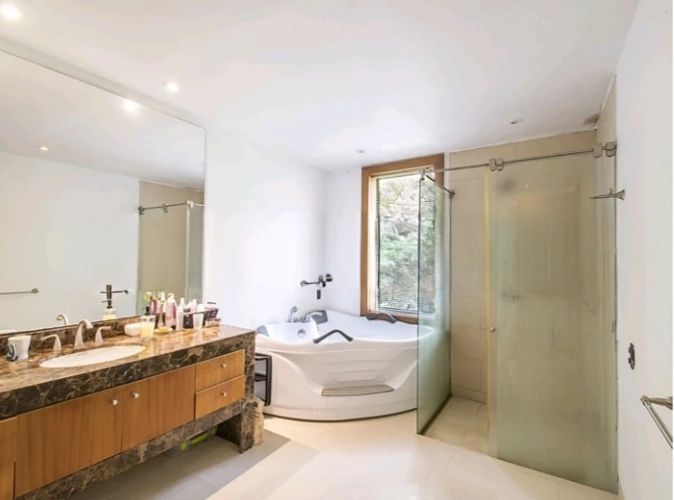 Casa de 4 alcobas en venta en Guaymaral, Bogotá, 1470 m² · foto 15 de 16