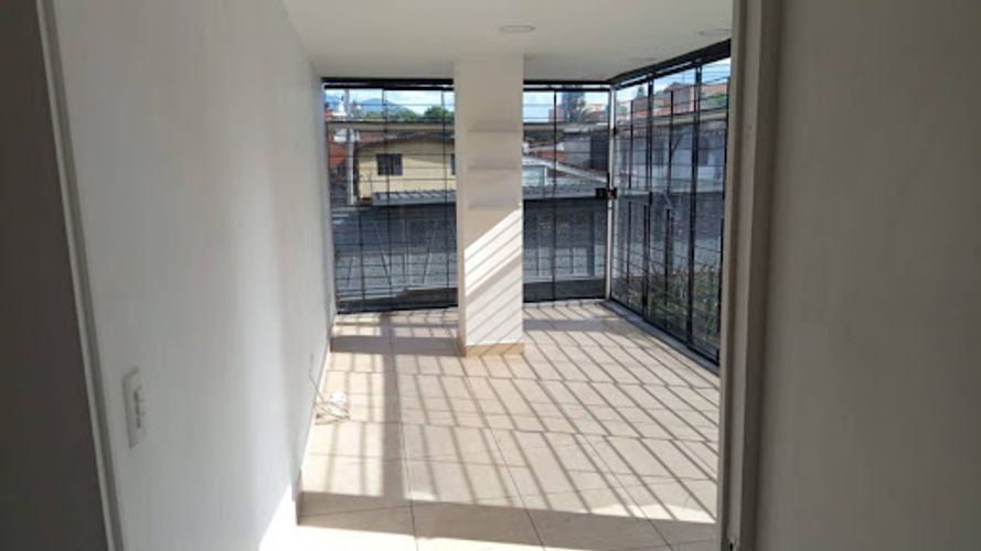 Oficina en arriendo en Belén Rosales, Medellín, 46 m² · foto 2 de 8