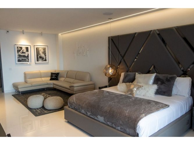 Casa de 6 alcobas en venta en Vía Las Palmas, Medellín, 1800 m² · foto 22 de 24