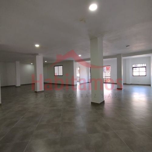 Local en arriendo en Mesa, Envigado, 187 m² · foto 13 de 14