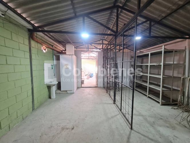 Bodega en arriendo en Cristobal, Medellín, 182 m² · foto 4 de 11