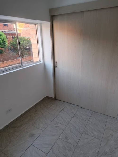 Apartamento de 2 alcobas en arriendo en La America, Medellín, 50 m² · foto 3 de 12