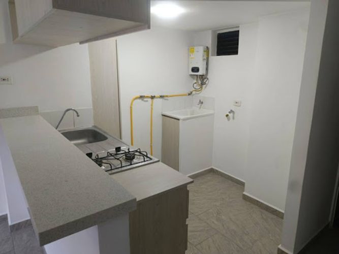 Apartamento de 2 alcobas en arriendo en La America, Medellín, 50 m² · foto 6 de 12
