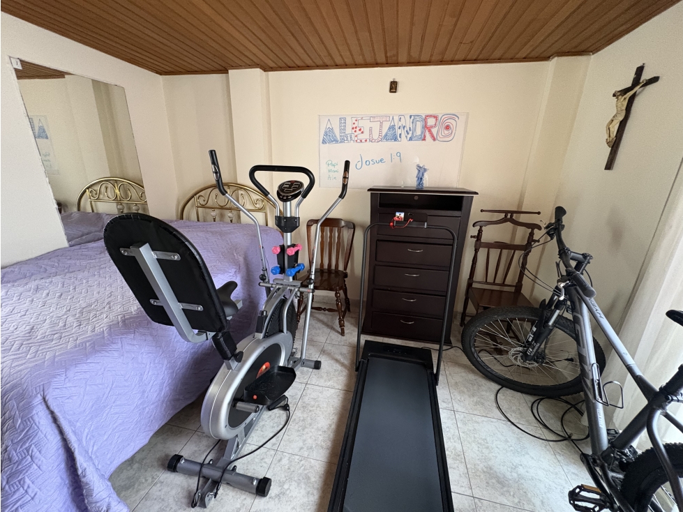 Casa en venta en Cedritos, Bogotá · foto 2 de 9