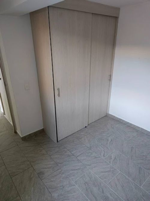 Apartamento de 2 alcobas en arriendo en La America, Medellín, 50 m² · foto 9 de 12