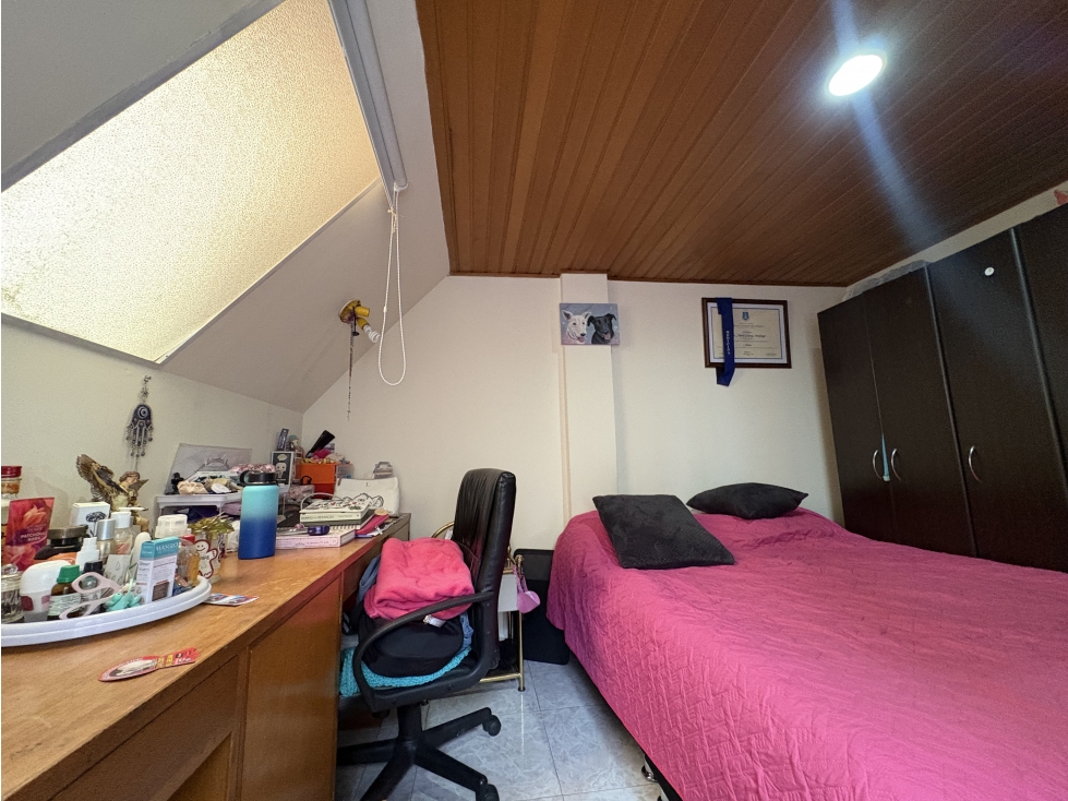 Casa en venta en Cedritos, Bogotá · foto 6 de 9
