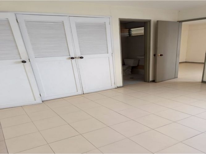 Casa de 3 alcobas en venta en Simon Bolivar, Medellín, 115 m² · foto 5 de 12