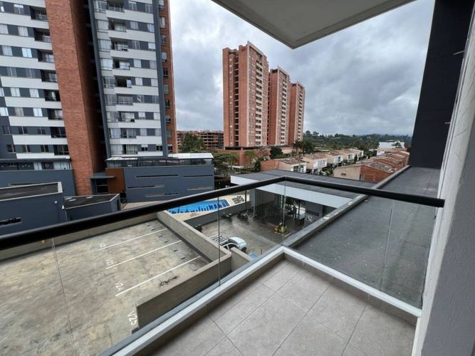 Apartamento de 2 alcobas en venta en Los Colegios, Rionegro, 78 m² · foto 13 de 15
