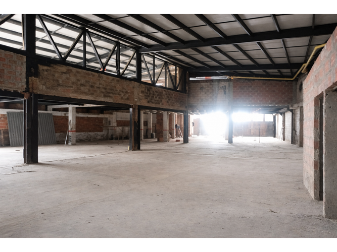 Bodega en arriendo en La Tablaza, La Estrella, 550 m² · foto 3 de 7