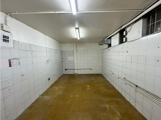 Local en arriendo en El Esmeraldal, Envigado, 56 m² · foto 9 de 10