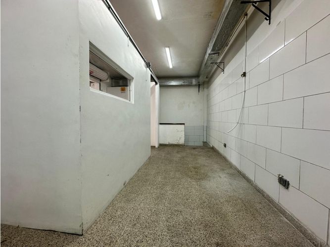 Local en arriendo en El Esmeraldal, Envigado, 56 m² · foto 10 de 10