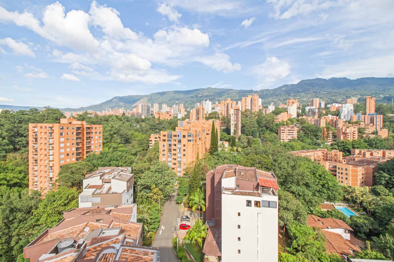 Apartaestudio en Venta en El Poblado, Envigado
