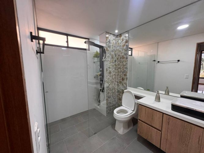 Casa de 4 alcobas en venta en Barro Blanco, Rionegro, 260 m² · foto 22 de 24