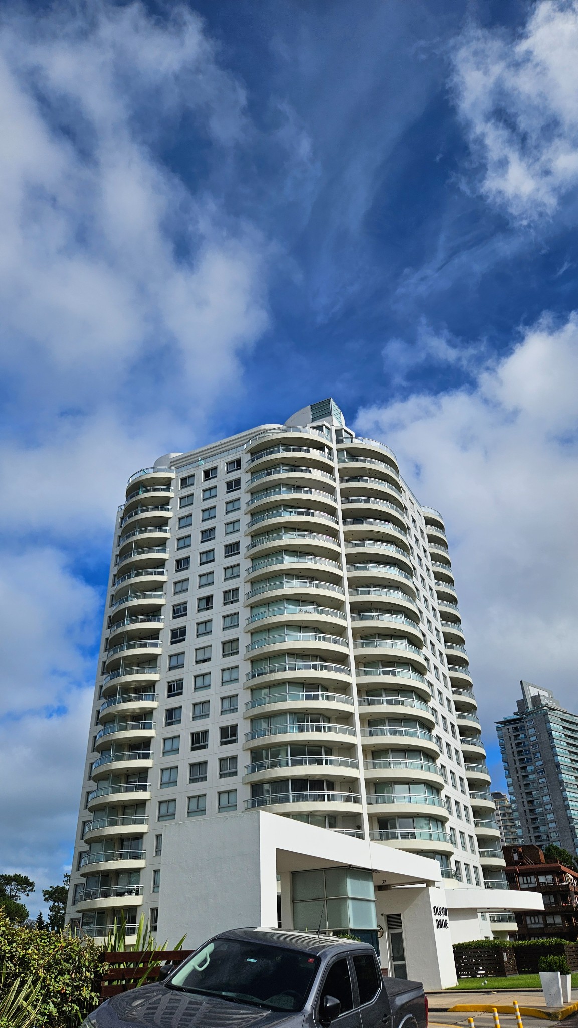 Apartamento en Av. Roosevelt a metros de la Brava en Punta del Este - Bild 6