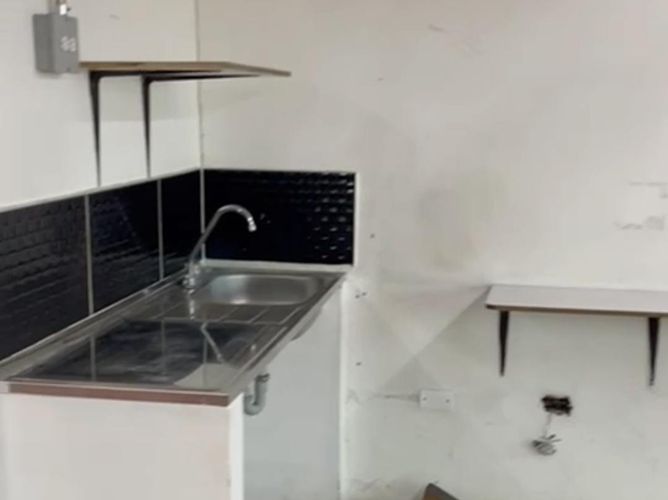 Local en arriendo en Perpetuo Socorro, Medellín, 60 m² · foto 3 de 6