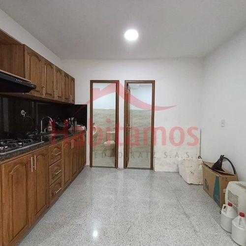 Local en arriendo en La Magnolia, Envigado, 162 m² · foto 10 de 17