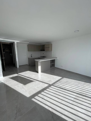 Apartamento en arriendo en Cimarronas, Rionegro · foto 2 de 12