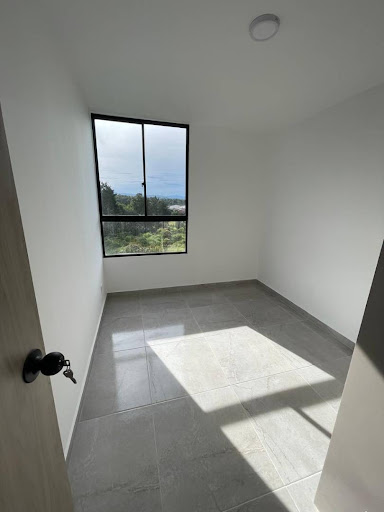 Apartamento en arriendo en Cimarronas, Rionegro · foto 4 de 12