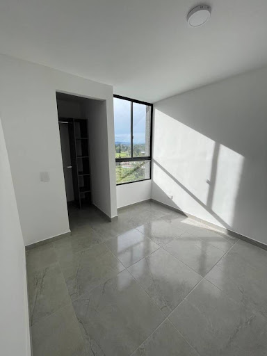 Apartamento en arriendo en Cimarronas, Rionegro · foto 7 de 12