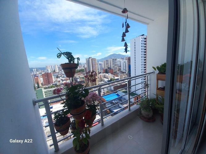 Apartamento de 3 alcobas en venta en San Francisco, Bucaramanga, 79 m² · foto 8 de 10