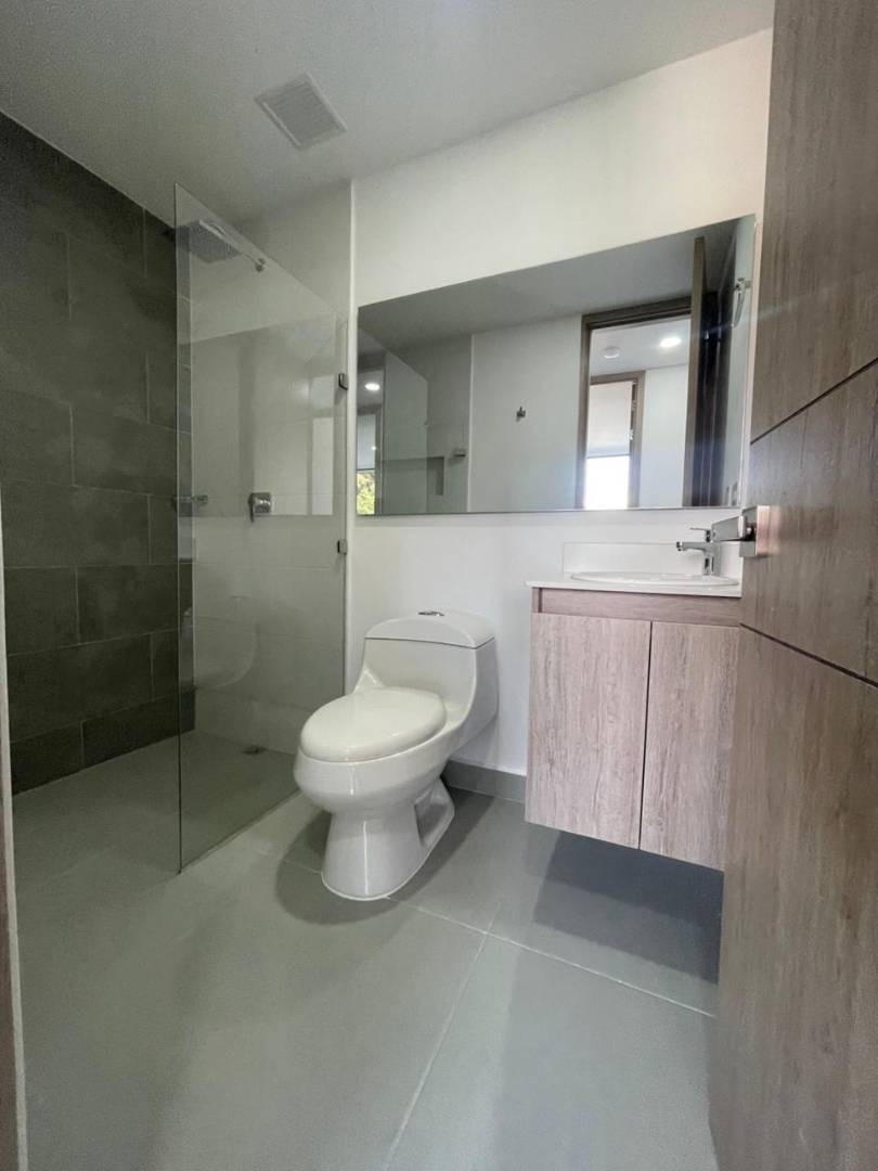 Apartamento en venta en Señorial, Envigado · foto 8 de 18