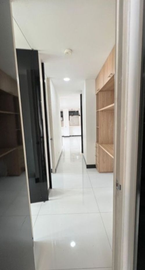 Apartamento de 3 alcobas en venta en Suramérica, Itagüí, 112 m² · foto 7 de 13