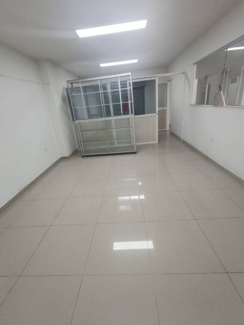 Oficina en arriendo en San Francisco, Bucaramanga, 720 m² · foto 5 de 6
