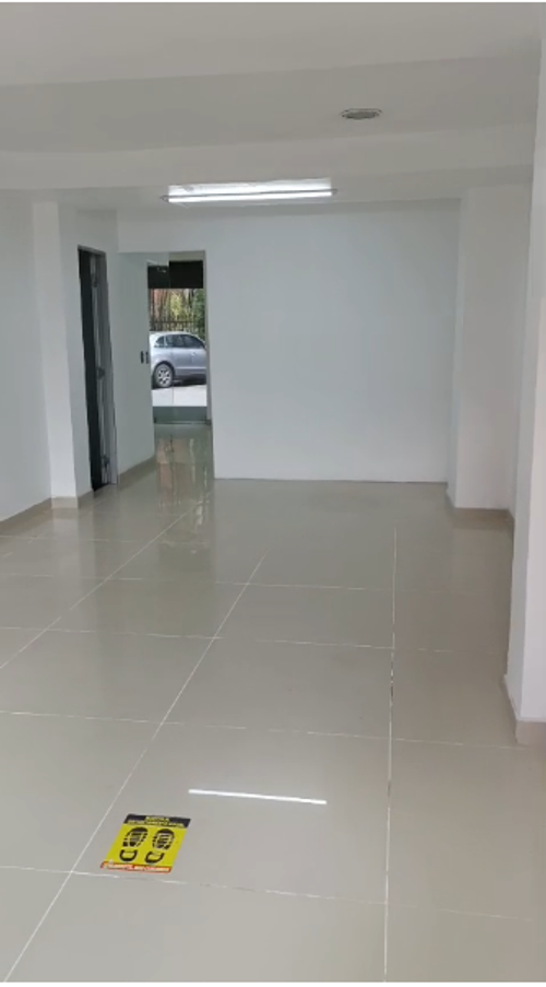 Local en arriendo en San Diego, Medellín, 70 m² · foto 4 de 4