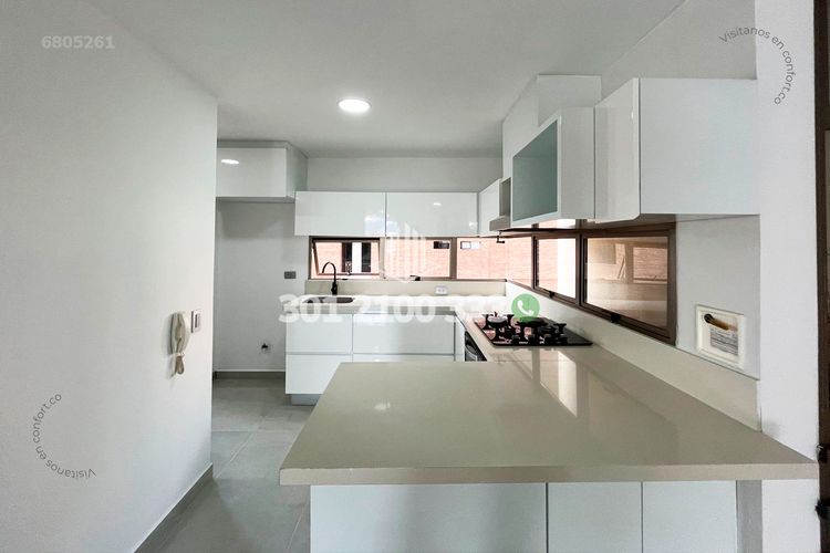 Apartamento de 3 alcobas en arriendo en Los Parra, Medellín, 140 m² · foto 8 de 24