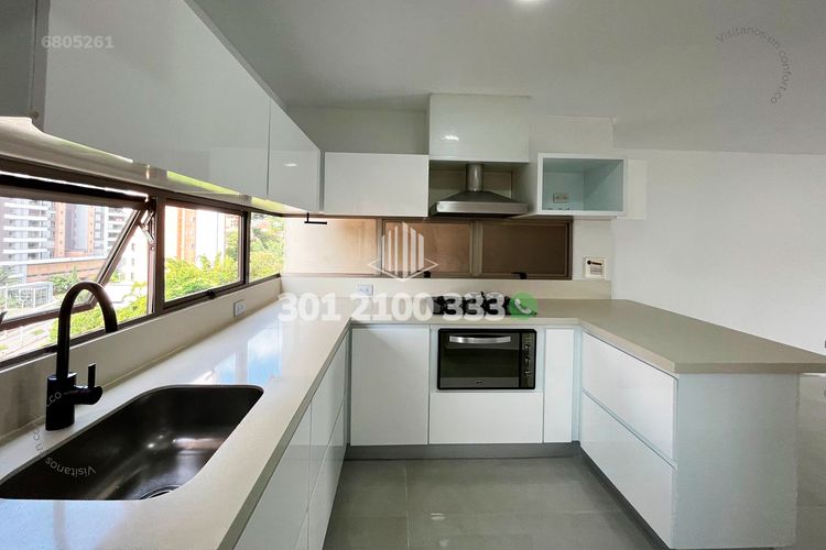 Apartamento de 3 alcobas en arriendo en Los Parra, Medellín, 140 m² · foto 9 de 24