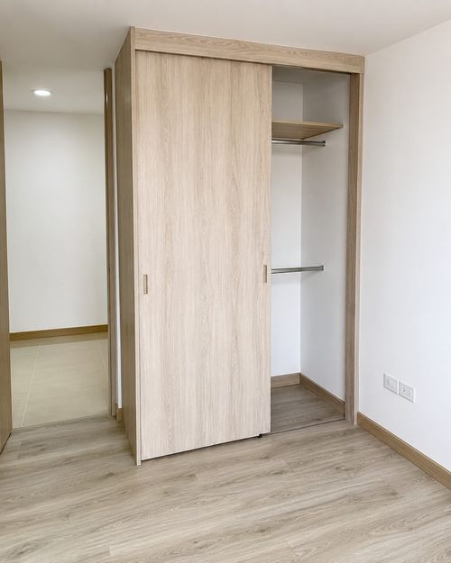 Apartamento de 3 alcobas en venta en Calle Larga, Sabaneta, 66 m² · foto 6 de 10