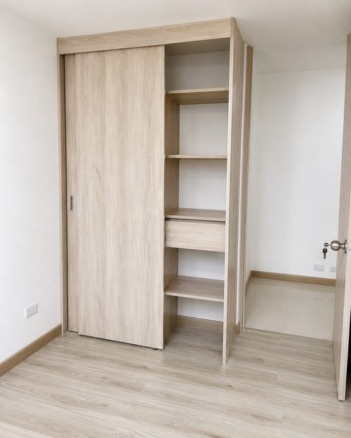 Apartamento de 3 alcobas en venta en Calle Larga, Sabaneta, 66 m² · foto 7 de 10