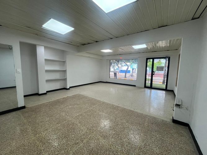 Local en arriendo en Caobos, Cúcuta, 60 m² · foto 2 de 6