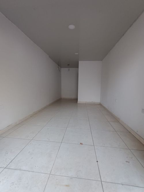 Local en arriendo en El Contento, Cúcuta, 21 m² · foto 2 de 3