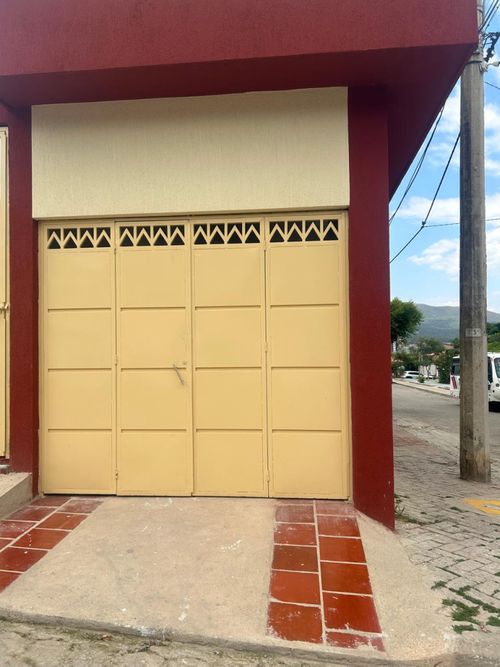 Local en arriendo en El Sol, Los Patios, 25 m² · foto 2 de 4