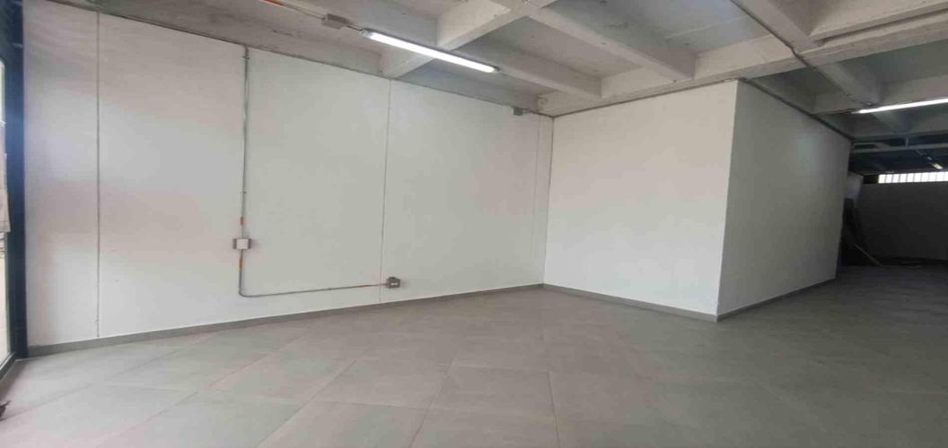 Local en arriendo en La Ceja, 74 m² · foto 2 de 6