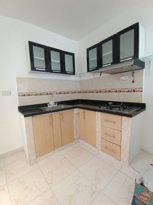 Casa de 2 alcobas en arriendo en Villa Antigua, Villa del Rosario, 86 m² · foto 6 de 13