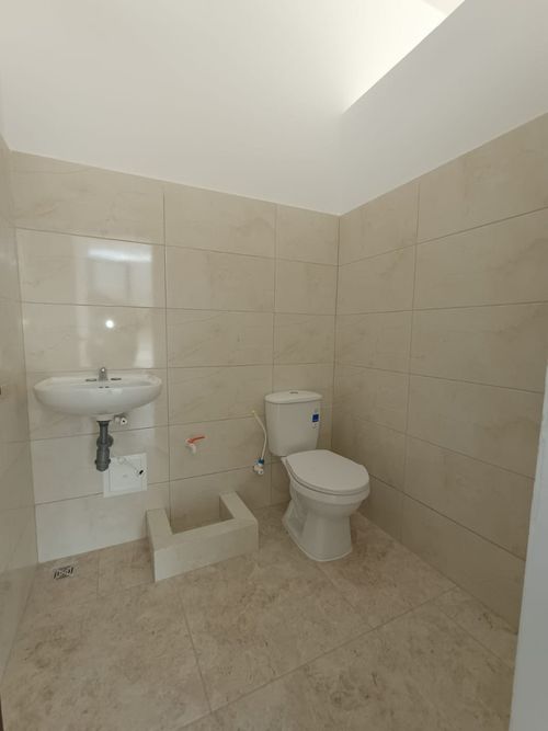 Local en arriendo en Pisarreal, Los Patios, 50 m² · foto 5 de 5
