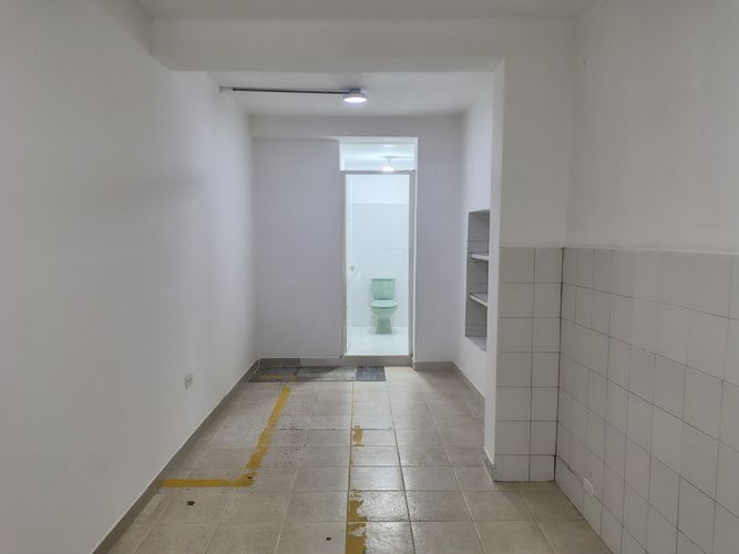 Local en arriendo en Latino, Cúcuta, 18 m² · foto 7 de 8