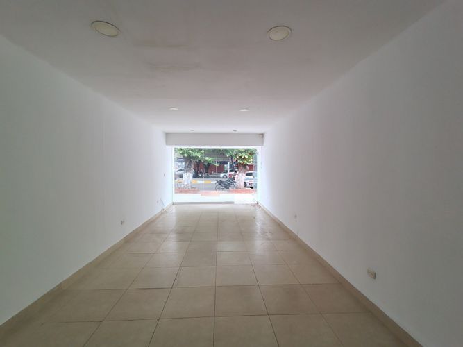 Local en arriendo en Latino, Cúcuta, 33 m² · foto 2 de 4