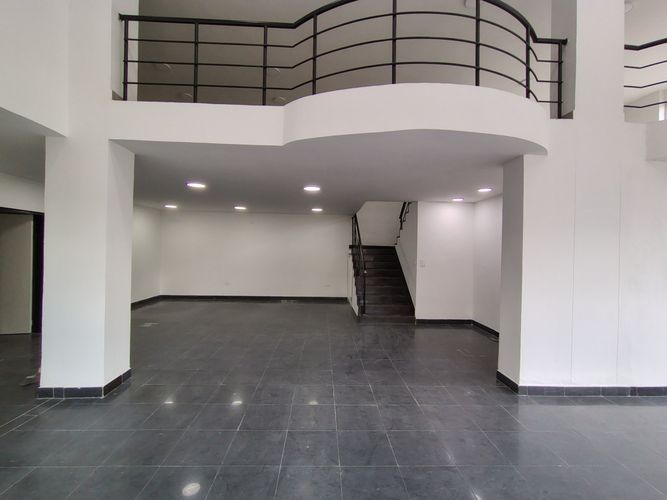 Local en arriendo en La Playa, Cúcuta, 150 m² · foto 2 de 19